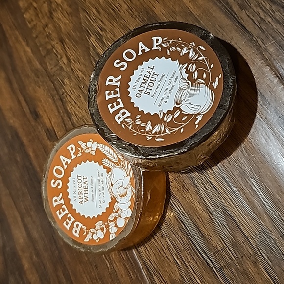 Apricot Wheat & Oatmeal Stout "Beer Soap" - Picture 1 of 5